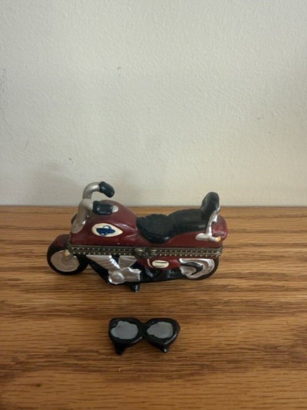 Midwest of Cannon Falls PHB Red Motorcycle Hinged Trinket Box with Goggles